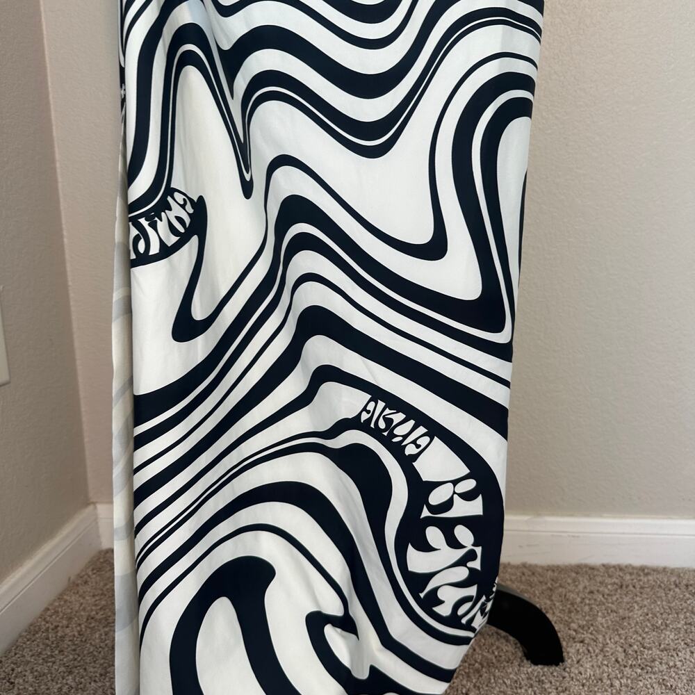 Agua Bendita X Revolve Gwen Maxi Dress Black Swirl, Beach Resort Pool, Large NWT - Picture 5 of 14